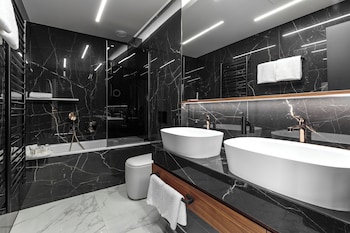 Panoramic Suite