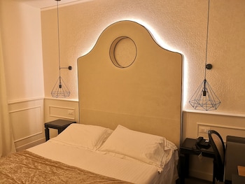 Double Room Single Use