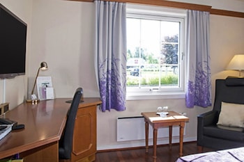 Single Room (Compact)