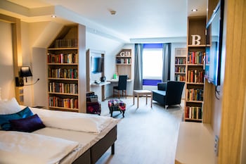 Superior Room, 2 Twin Beds, Non Smoking