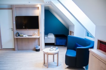 Family Room, 1 Double Bed with Sofa bed, Non Smoking