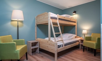 Family Room, 2 Twin Beds, Non Smoking (Standard)