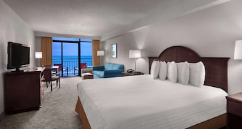 Standard Room, 1 King Bed, Balcony, Oceanfront (with Sofabed)