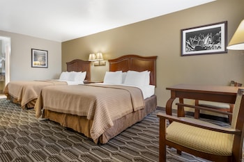 Standard Room, 2 Queen Beds, Non Smoking, Microwave