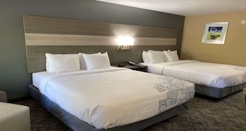 Suite, Multiple Beds (Walk-in Shower)