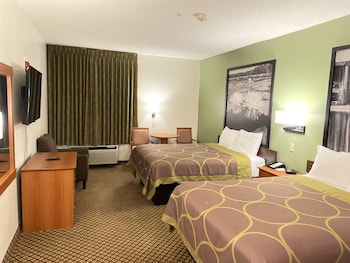 Room, 2 Queen Beds, Non Smoking