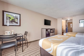 Standard Room, 2 Queen Beds, Non Smoking