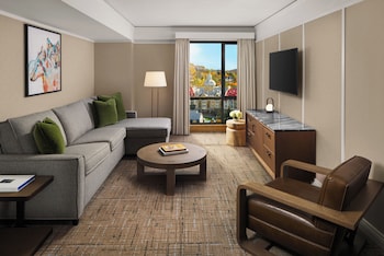 Corner Residence One Bedroom King