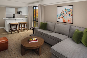 Residence One Bedroom Queen
