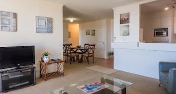 Standard Apartment, 2 Bedrooms, Non Smoking, Kitchen (2 Bath - 2Night)
