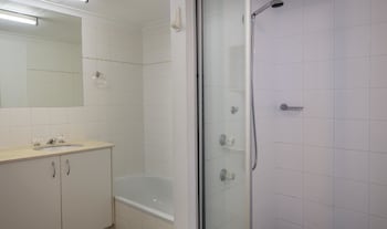 Standard Apartment, 1 Bedroom, Non Smoking, Kitchen (1 Bath - 2Night)