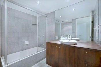 3 Bedroom Ground Floor Apartment