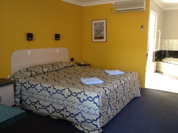 Standard Suite, 1 Bedroom (Standard Room Only)