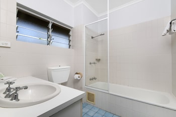 Standard Apartment, 3 Bedrooms, Garden Area