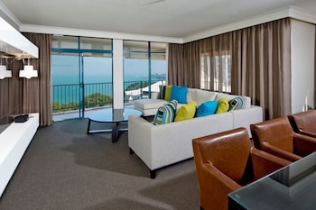 Apartment (Penthouse)