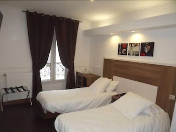 Twin Room first prize
