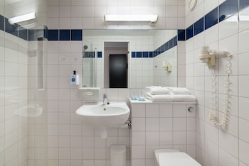 Single Room (Compact)