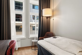 Single Room (Compact)