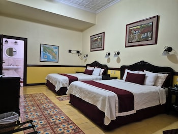 Deluxe Queen Room with Two Queen Beds - Upstairs