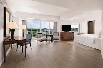 Executive Room, 1 Double Bed, Oceanfront