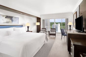 Executive Room, 1 King Bed, Ocean View, Executive Level