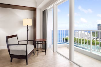 Executive Room, 1 King Bed, Ocean View, Executive Level