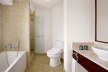 Superior Room, 1 King Bed, City View (Corner)