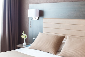 Premier Room