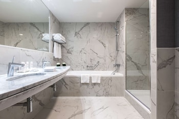 Junior Suite, City View
