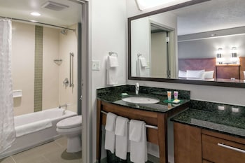 Room, 2 Double Beds, Accessible, Bathtub