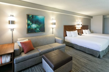 Room (2 Double Beds with Sofa Bed)