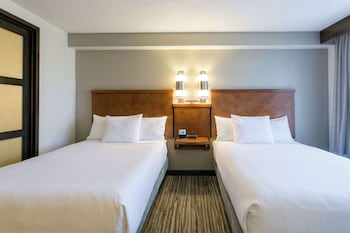 Room (2 Double Beds & Sofa Bed, High Floor)