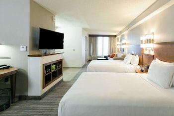 Room, 2 Double Beds, Accessible, Bathtub