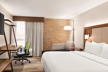 Standard Room, 1 King Bed