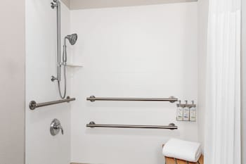 Standard Room, 1 King Bed, Accessible (Communication, Roll-In Shower)