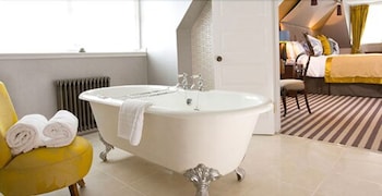 Suite (Master)