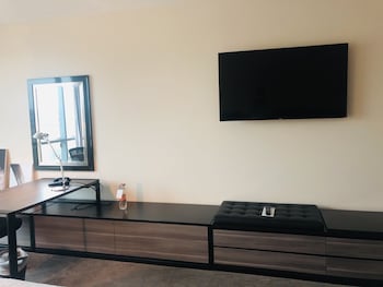 Deluxe Room, 2 Queen Beds, Non Smoking