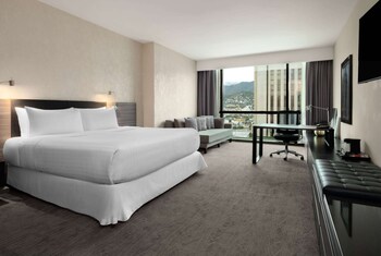 Deluxe Room, 1 King Bed, Non Smoking
