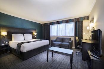 Executive Bedroom