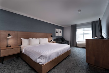 Suite, Multiple Beds, Non Smoking (Living Room;with Single Sofabed)
