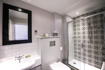 Suite, 1 King Bed, Non Smoking (Manor House Suite)
