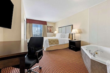Suite, 1 King Bed, Non Smoking, Jetted Tub
