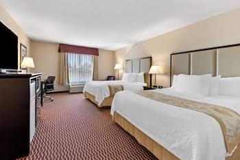 Standard Room, 2 Queen Beds, Non Smoking