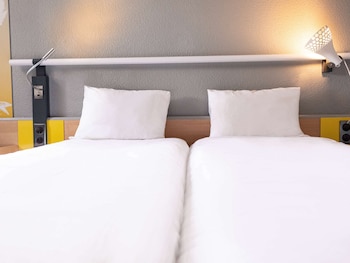 Standard Room, 2 Twin Beds