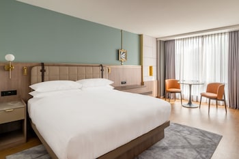 Superior Room, 1 King Bed (Main Building)