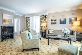 Presidential Suite, 1 King Bed with Sofa bed