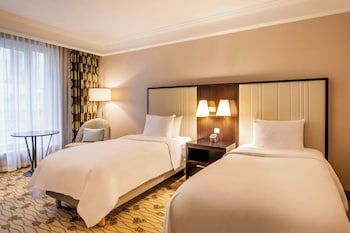 Club Room, 2 Twin Beds