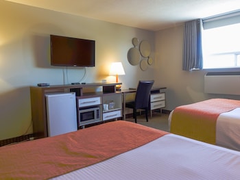 Room, 2 Queen Beds, Non Smoking