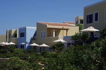 Bungalow, Terrace, Sea Facing