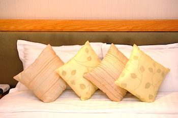 Deluxe Room, City View